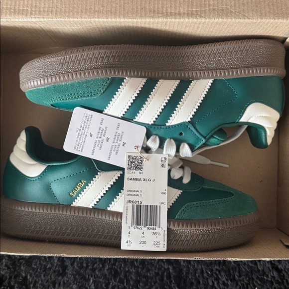 NWT Adidas Samba XLG J’Collegiate Green Core White. Sz.4.5Y/5.5W. OG box - Picture 2 of 9